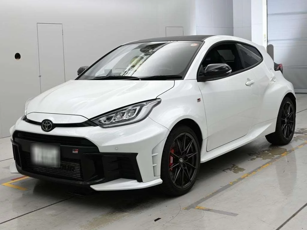 Toyota GR Yaris GXPA16 2025